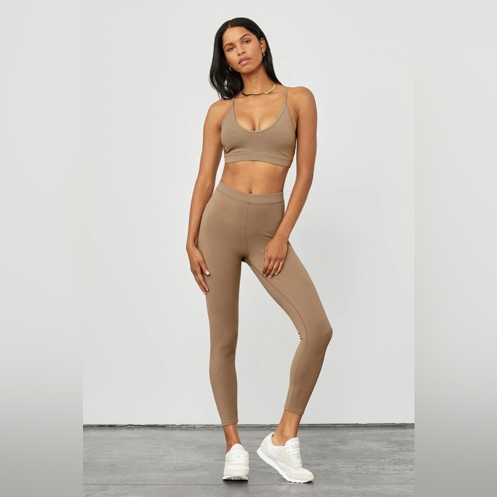 Alo Yoga Ribbed Blissful Set in Gravel